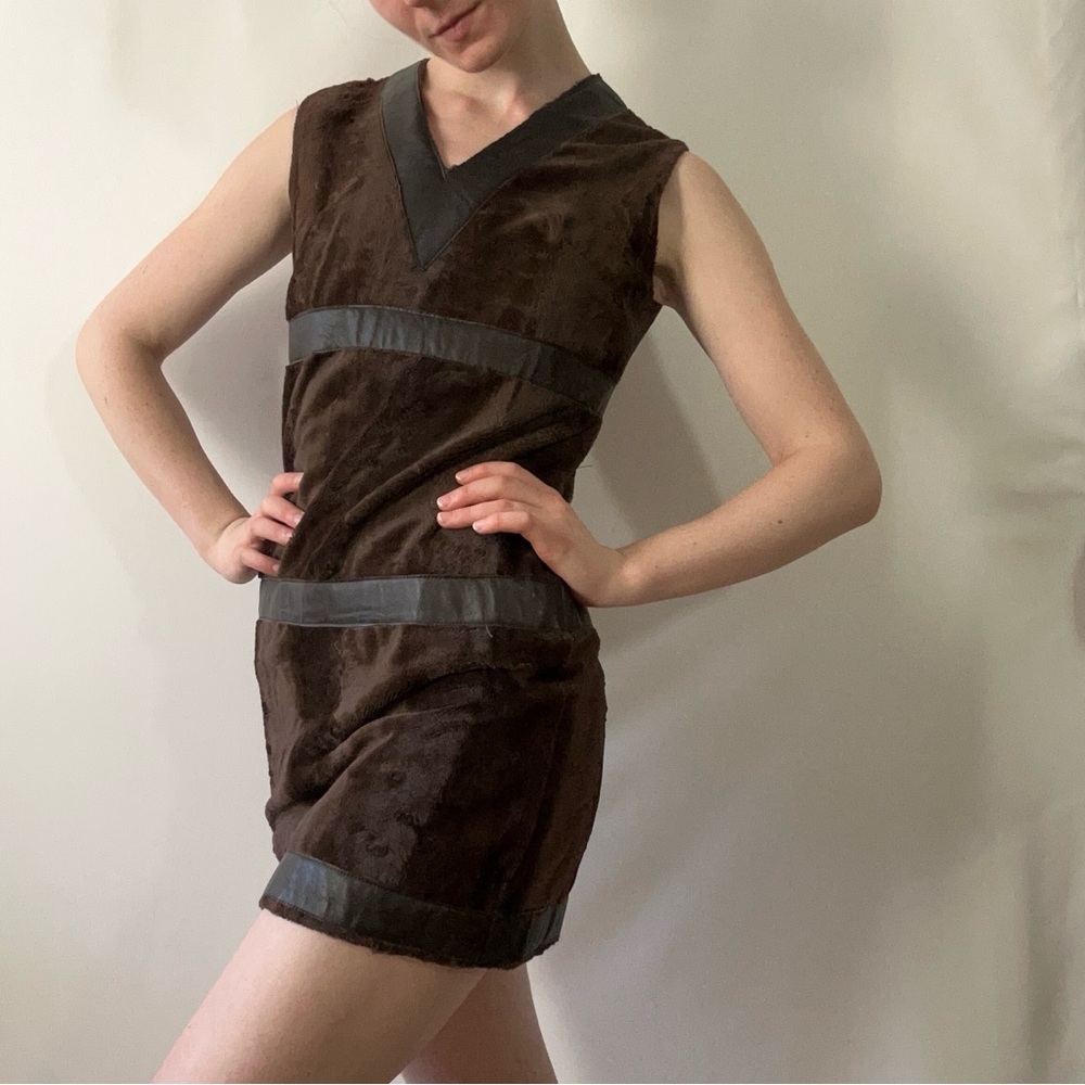 Elegant Brown Sleeveless Dress